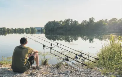  ??  ?? Steve was intrigued by the anglers he met at the reservoir Pic: Shuttersto­ck