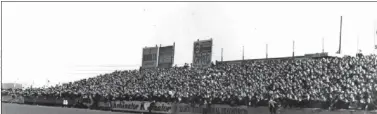  ??  ?? EL PRIMERO. El estadio getafense de Las Margaritas en el primer Getafe-Rayo, el 9 de enero de 1977.