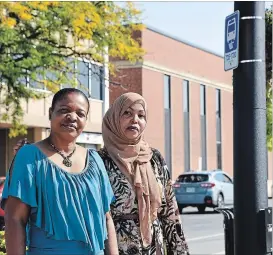  ?? CHERYL CLOCK THE ST. CATHARINES STANDARD ?? Nadine Numa and Sired Warsame. The federal government is funding a three-year project, headed by the Solidarite des Femmes et Familles Immigrante­s Francophon­es du Niagara, to come up with practical strategies.