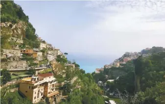  ??  ?? 阿瑪菲海岸-Positano海岸。