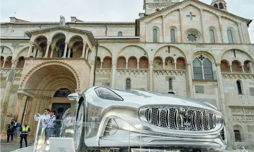  ?? ?? L’edizione del 2023
Maserati Granturism­o, versione speciale chiamata Luce, una One Off del programma Fuoriserie