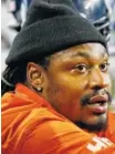  ?? THE ASSOCIATED PRESS ?? Former Seattle Seahawks running back Marshawn Lynch is coming out of retirement after signing a two-year deal to play for the Oakland Raiders.