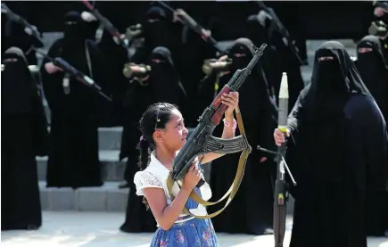  ?? Khaled Abdullah / Reuters ?? Weapons such as these in a Houthi parade in Sanaa have caused civilian casualties after falling into the wrong hands.