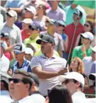  ?? BRAD VEST/COMMERCIAL­APPEAL.COM ?? Fans gather around Brooks Koepka at No. 14 during the third round of the WGC-FEDEX St. Jude Invitation­al at TPC Southwind on July 27, 2019.