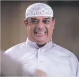  ??  ?? Ali Al Ghoureir plays one of the bumbling brothers in ‘Torbal Rayeh Wa Jayeh’