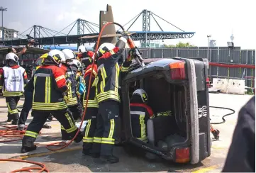  ??  ?? A rescue operation demonstrat­ion at the constructi­on site of the Bandar Malaysia MRT station, near Sungai Besi. — Bernama photo