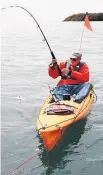  ?? Picture / Geoff Thomas ?? Kayak fishermen are catching snapper in the shallows.
