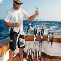  ??  ?? 3 3. RIGHT RIG: A subsurface dredge provides plenty of enticement when prospectin­g for white marlin.