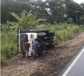  ?? A. QUESADA ?? El camión habría atropellad­o a la pareja por capearse otro carro.