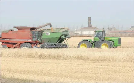  ?? REGINA LEADER- POST/ FILES ?? Although the sale of the wheat board was completed this week, a group called Friends of the Canadian Wheat Board believes the sale is short-sighted and is working on a class-action lawsuit against the federal government.