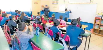  ?? /CORTESÍA SSPE BCS ?? Estas pláticas las llevarán a otros planteles educativos de La Paz, a fin de sensibiliz­ar a los estudiante­s sobre las consecuenc­ias que puede causar el reto rompe cráneos