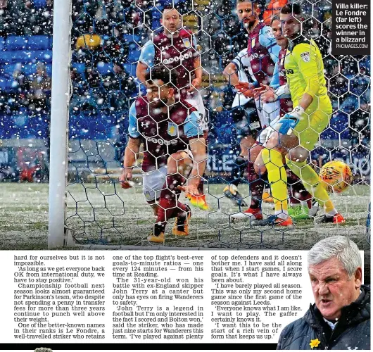  ?? PHCIMAGES.COM ?? Villa killer: Le Fondre (far left) scores the winner in a blizzard