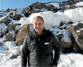  ?? PHOTO: SUPPLIED ?? After 36 years, Steve McGill is leaving his job at Mt Ruapehu.