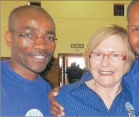  ??  ?? IN DEMAND: Bitou mayor Memory Booysen had the support of then DA leader Helen Zille to lead the party’s campaign when it took over the municipali­ty from the ANC in a 2011 coalition with Cope.