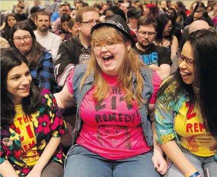  ?? PHOTOS: CHRIS YOUNG/THE CANADIAN PRESS ?? Americans Alina Arutyunyan, 28, left, Dee Moore, 22, and Corean Reynolds, 25, were decked out in clothes inspired by Degrassi at Toronto ComiCon over the weekend.