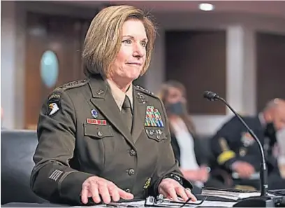  ?? AP ?? CUATRO ESTRELLAS. Richardson es la segunda mujer del Ejército en alcanzar el rango general de cuatro estrellas,