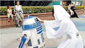  ??  ?? No podía faltar R2 D2 y la Princesa Leia.