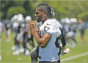  ?? ASSOCIATED PRESS FILE PHOTO ?? Raiders wide receiver Antonio Brown, shown during a minicamp June 11 in Alameda, Calif. Brown has not participat­ed in a full practice for the Raiders after starting training camp on the non-football injury list with injuries to his feet that reportedly came from frostbite suffered while getting cryotherap­y treatment in France.