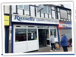  ??  ?? The queue at Russell’s Traditiona­l Fish and Chips.