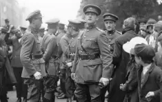  ??  ?? LEADER: Michael Collins pictured a week before his death in 1922. Now he is to be played again on stage