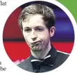  ??  ?? Scott Donaldson is set to dump his traditiona­l bow tie (inset) in a bid to improve his cueing