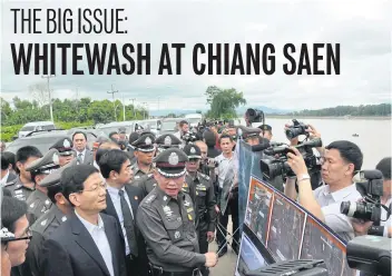  ??  ?? MURDER ON THE MEKONG: A Chinese delegation led by the Public Security Minister, Meng Jianzhu, visited the scene of the murder north of Chiang Saen district in 2012.