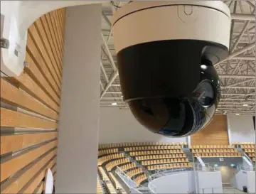  ?? ?? Kampene optages med automatisk­e kameraer, som filmer ved hjaelp af kunstig intelligen­s.