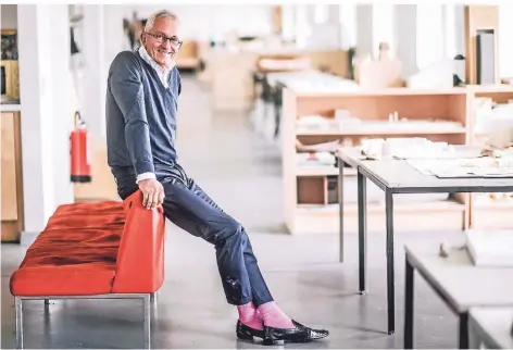  ?? FOTO: ANDREAS BRETZ ?? Karl-heinz Petzinka, Rektor der Kunstakade­mie, spricht von „schlimmen Bedingunge­n“für die Studierend­en, arbeitet aber an Verbesseru­ngen.