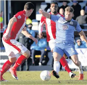  ?? Www.mphotograp­hic.co.uk ?? ●●Gary Stopforth goes for the ball for County