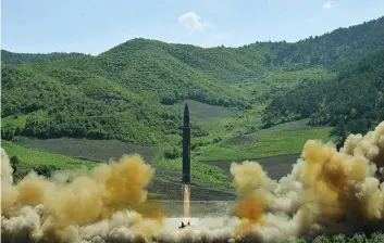  ?? DR ?? Pyongyang abre as instalaçõe­s nucleares a jornalista­s e observador­es estrangeir­os