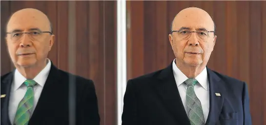  ?? DIDA SAMPAIO/ESTADÃO ?? Imagem. Henrique Meirelles, pré-candidato do MDB ao Planalto, em sua casa, em Brasília; ex-ministro está na primeira disputa eleitoral majoritári­a