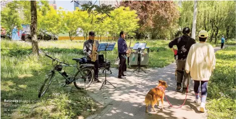  ?? ?? Retirees playing music or dancing to loud music is a common scene in public parks