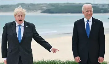  ?? DR ?? Primeiro-ministro britânico Boris Johnson e o Presidente norte-americano Joe Biden