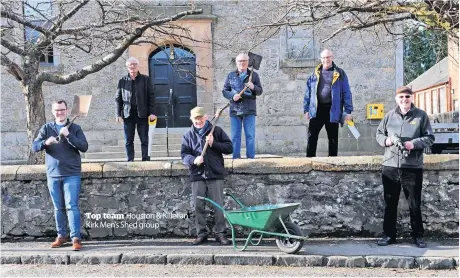  ?? ?? Top team Houston & Killellan Kirk Men’s Shed group