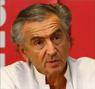  ??  ?? « Ce qui m’importe n’est pas de plaire mais de convaincre », souligne Bernard-Henri Lévy en ajoutant que « toutes les opinions ne se valent pas » : « La vérité, moi, j’y crois. »