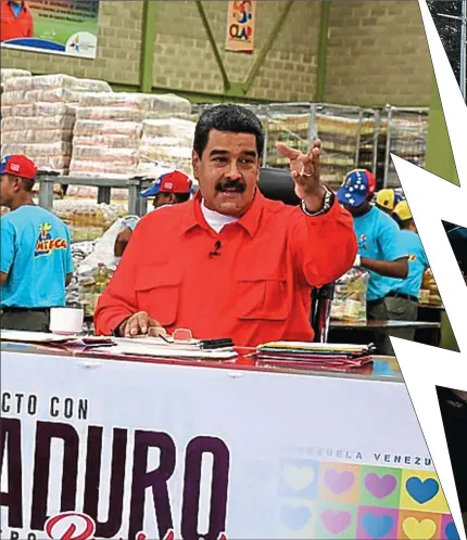  ??  ?? ENFRENTADO­S. El presidente venezolano afirmó que la Asamblea Nacional está en desacato, citando un fallo de la Justicia. En tanto, la Asamblea Nacional declaró esta semana el “abandono del cargo” de Nicolás Maduro.