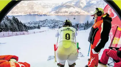  ?? BILD: SN/SCHMITTENH­ÖHEBAHN/FAISTAUER ?? Die Piste und das Flair auf der „Wimm“wären mehr als tauglich für den Weltcup.