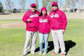  ??  ?? BIEN le fue en el Día del Padre a Jesús Castillo al irse de 4-4, pero ni ello lo salvo de la derrota.