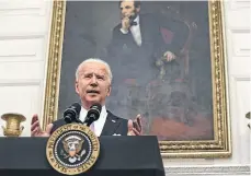  ?? /GETTY IMAGES ?? Biden presiona a los miembros del Congreso federal para que aprueben cuanto antes su paquete de estímulo de $1.9 billones de dólares.