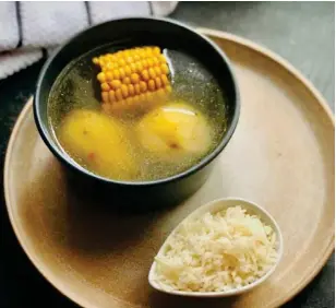  ?? CORTESÍA ?? Para estos días fríos por las lluvias qué rico tomarse una sopita.