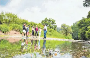  ?? FOTO: DONAUBERGL­AND/PR ?? Das Naturphäno­men Donauversi­ckerung soll einheitlic­h vermarktet werden mit dem Ziel, die Verweildau­er der Gäste in der Region zu verlängern. Tuttlingen beteiligt sich mit rund 42 000 Euro.