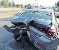  ?? DAVID VALDEZ ?? Quedó destrozado de atrás