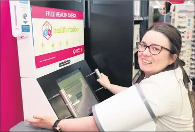  ?? ?? FREE CHECK: Horsham Priceline part-owner Cobie Mcqueen checks her health at the pharmacy’s Darlot Street store.