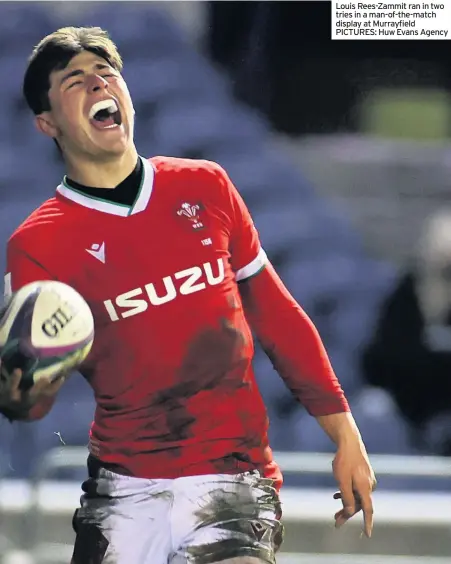  ??  ?? Louis Rees-Zammit ran in two tries in a man-of-the-match display at Murrayfiel­d PICTURES: Huw Evans Agency