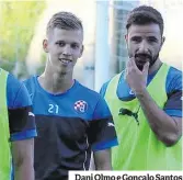  ?? ?? Dani Olmo e Gonçalo Santos