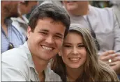  ?? MARK RALSTON — AFP/GETTY IMAGES ?? Wakeboarde­r Chandler Powell and conservati­onist and TV personalit­y Bindi Irwin pose for a photo in 2018.