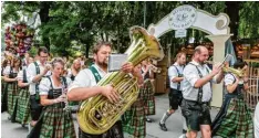  ?? Foto: Ralf Lienert ?? Am Samstag ziehen die Allgäuer Dorfmusika­nten in Kempten wieder zur traditione­l len Allgäuer Festwoche ein.