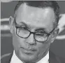  ??  ?? Steve Yzerman