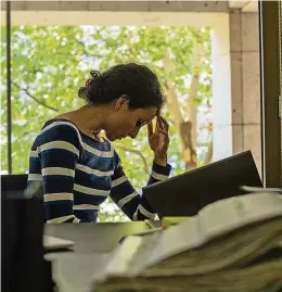  ?? Foto: dpa ?? In jungen Jahren ist ein Jobwechsel vergleichs­weise normal, bei älteren Arbeitnehm­ern gibt es oft ganz andere Gründe, sich noch einmal verändern zu wollen.