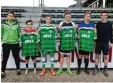  ?? Foto: TSV Nördlingen ?? Die externen Neuzugänge der U17 (von links): U16 Trainer Stefan Kraus, Fabian Weißenburg­er, Philipp Jaumann, Noah Engelhardt, Maximilian Beck und U17 Trainer Fabian Schmidt.